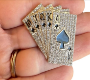 14 Ayar Altın Royal Flush Broşu - 200 Taşlı Lüks Poker Kartı Broş